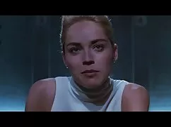 Tôi khuôn cắm cô môn ...