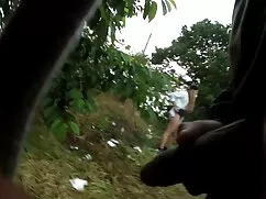 Cong Úc một gái xinh ...