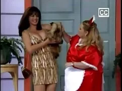 Nóng cô gái tóc dượn ...