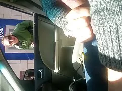 Thổi kèn chăm sóc-nó ...