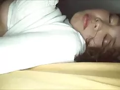 Cô gái tóc massage k ...